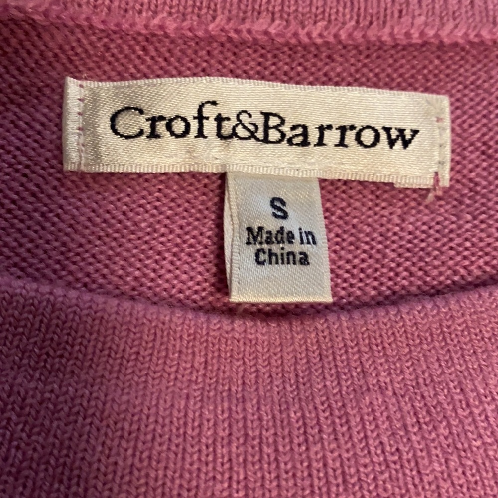 Sweater, 100% acrylic . Super soft in dusty pink - Picture 2 of 5